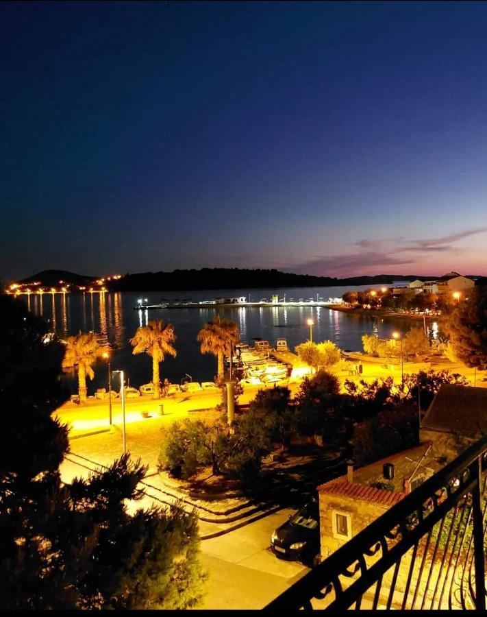 Apartments Lorio Vodice Exterior photo
